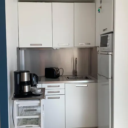 341 2 Pers Port Soleil Jolie Vue Port Апартаменты *